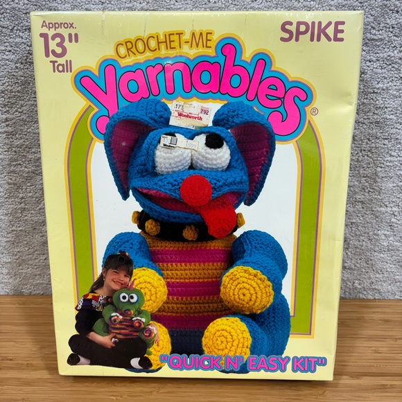 Vtg Crochet-Me Yarnables Kit 13" Tiny Spinrite Yarns Limited Factory Sealed - Picture 2 of 5